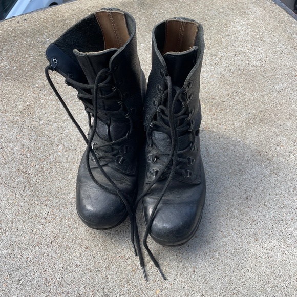 Vintage AKU Combat Boots For Parachutists — Black Leather main image 8
